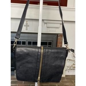 POVERTY Flats vegan crossbody bag